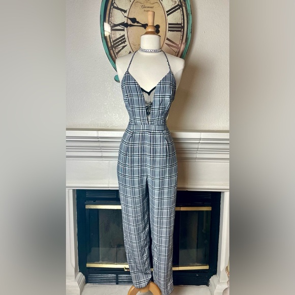 19 Cooper Jumpsuit - Picture 1 of 7